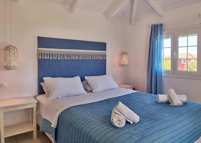 Kalliopi Periyali Villa *
